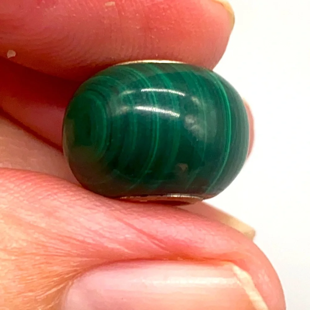 Set of two natural stone beads for European style bracelets ☘️ - Picture 3 of 4